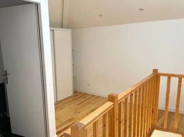 Appartement à louer, 38m², Talence