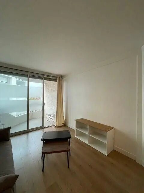 Appartement à louer, 25m², Marseille 10ème