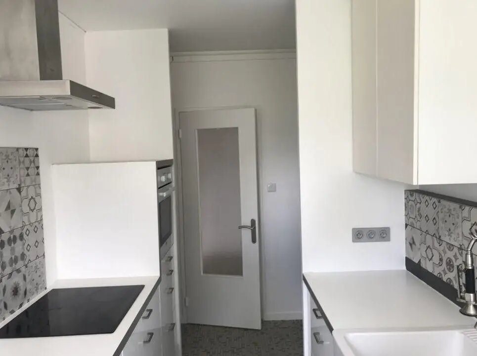 Appartement à louer, 70m², Saint-Genis-Laval