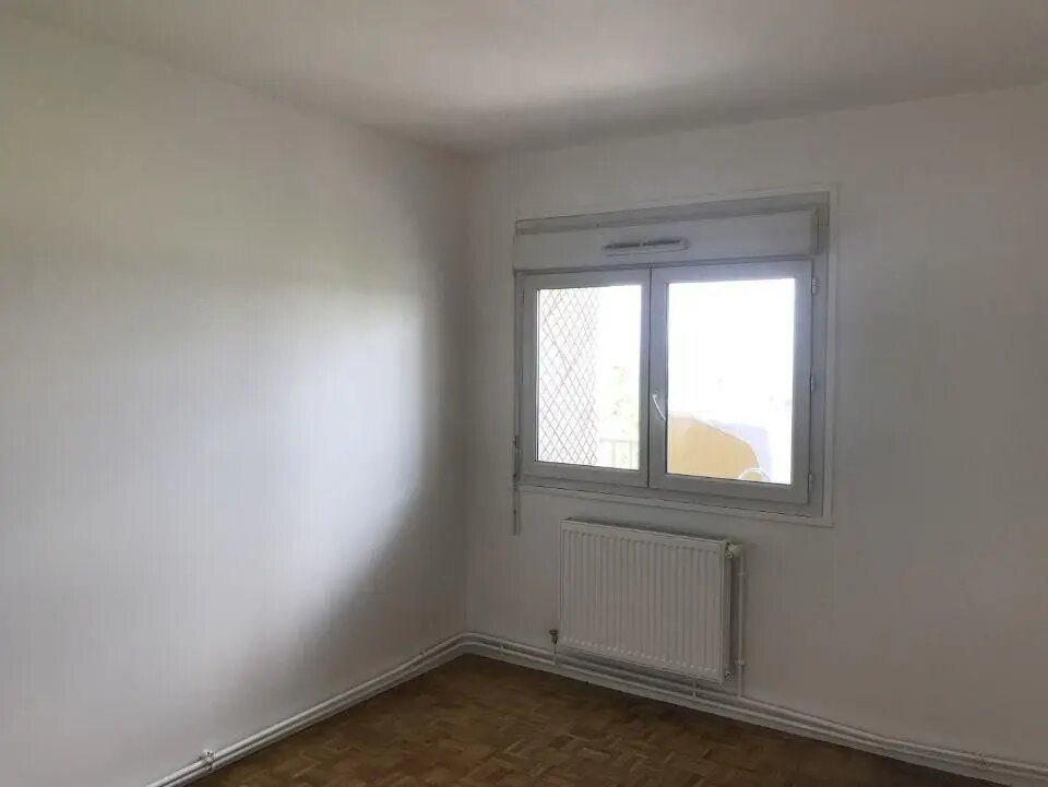 Appartement à louer, 70m², Saint-Genis-Laval