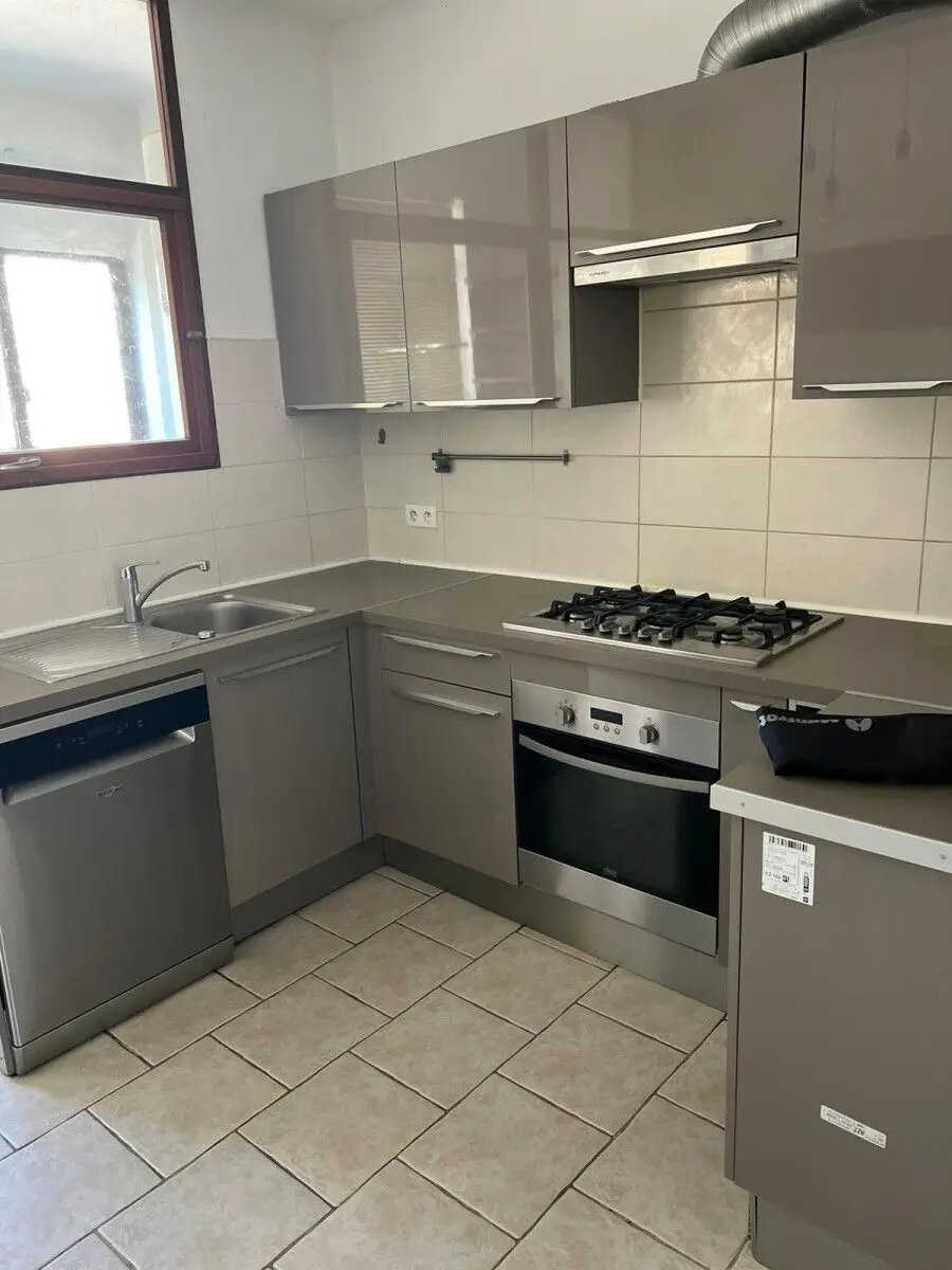 Appartement à louer, 99m², Marseille 12ème