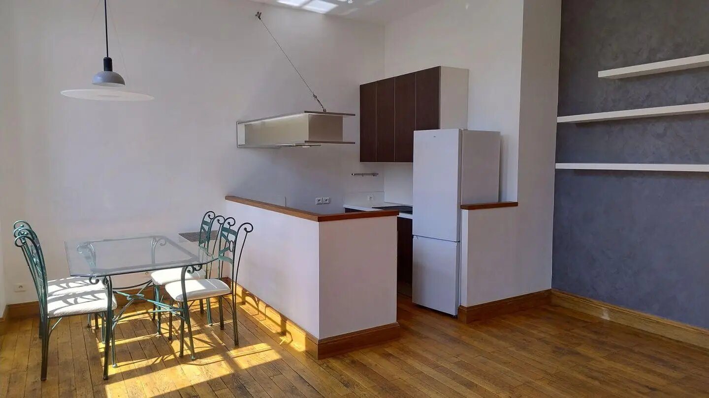 Appartement à louer, 77m², Grenoble