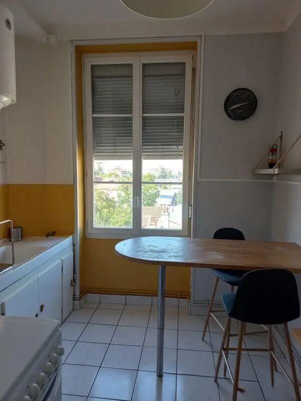 Appartement à louer, 52m², Lyon 8ème
