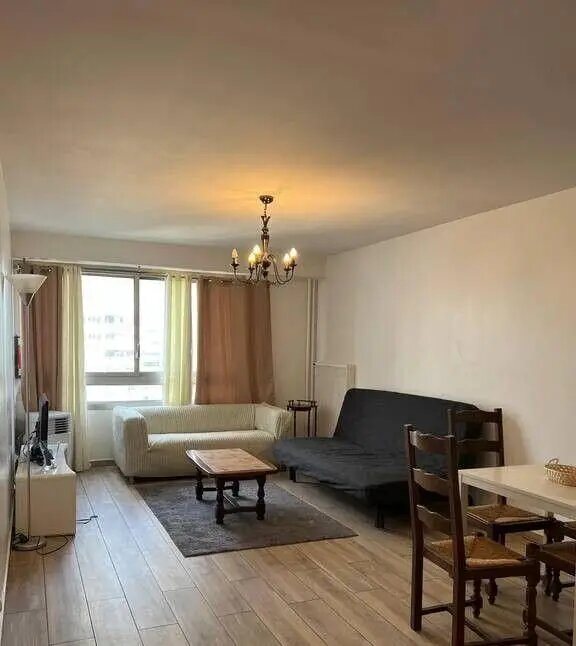 Appartement à louer, 52m², Courbevoie