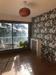 Appartement à louer, 67m², Sèvres