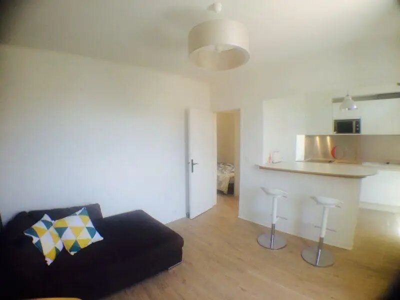 Appartement à louer, 30m², Marseille 5ème