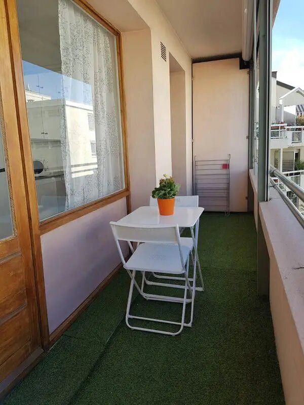 Appartement à louer, 28m², Lyon 8ème
