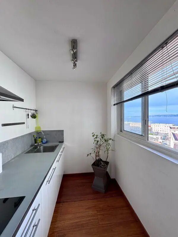 Appartement à louer, 25m², Marseille 7ème