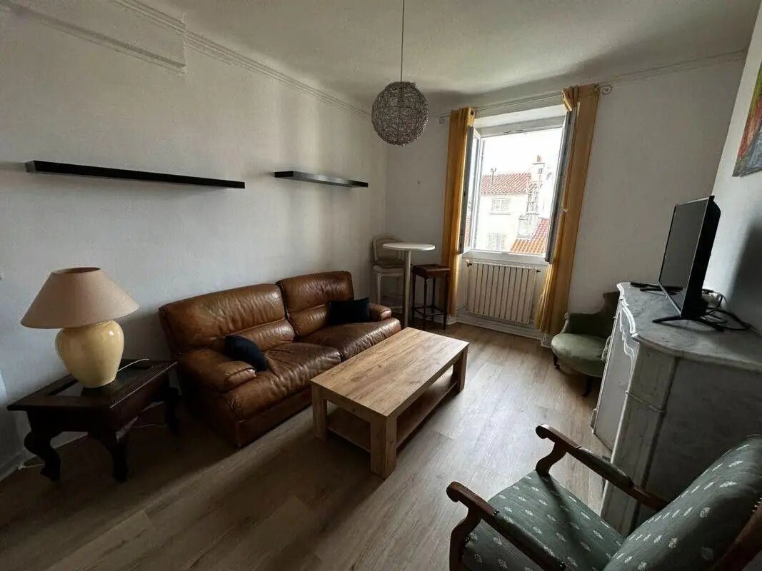 Appartement à louer, 60m², Toulon