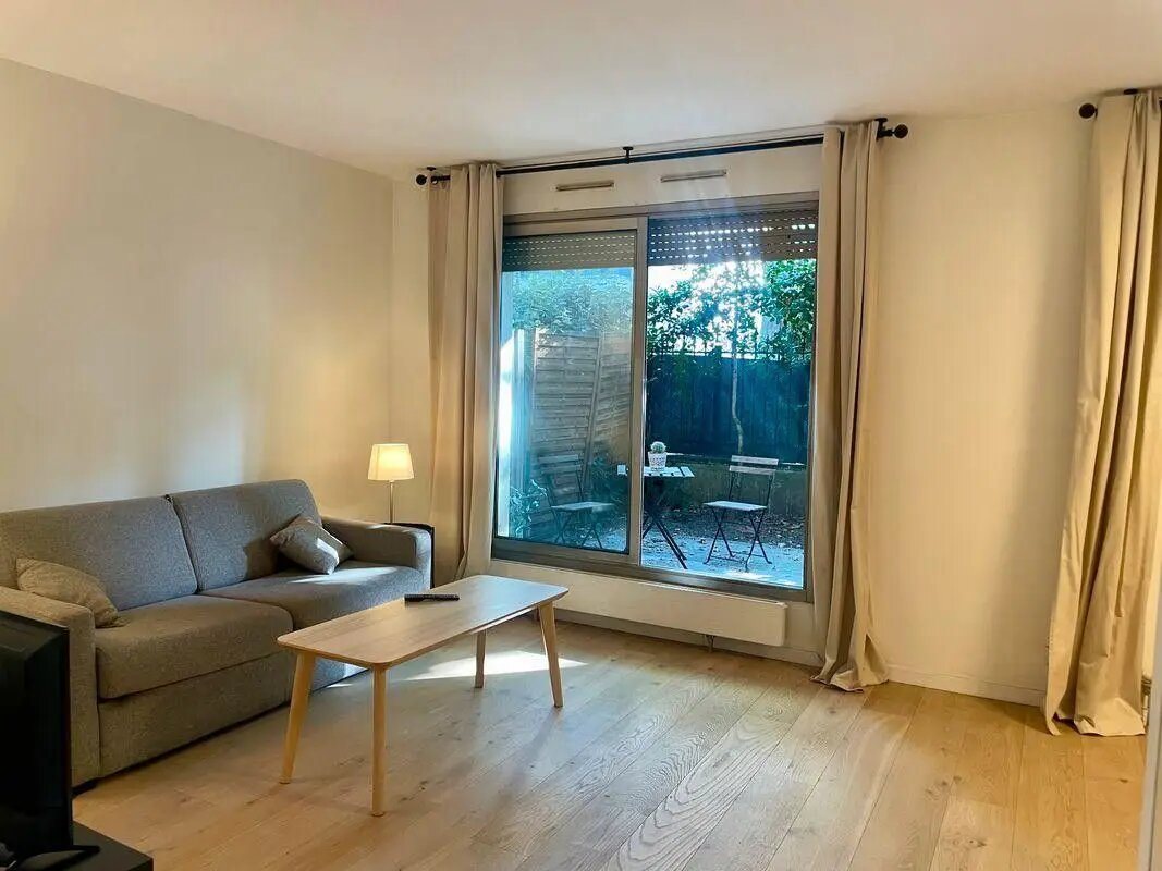 Appartement à louer, 25m², Paris 19ème