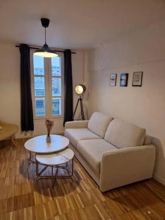 Appartement à louer, 25m², Paris 19ème