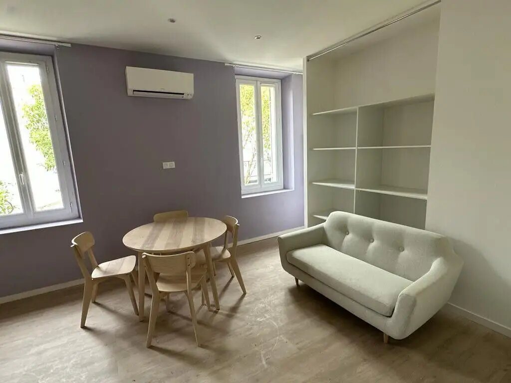 Appartement à louer, 23m², Marseille 9ème