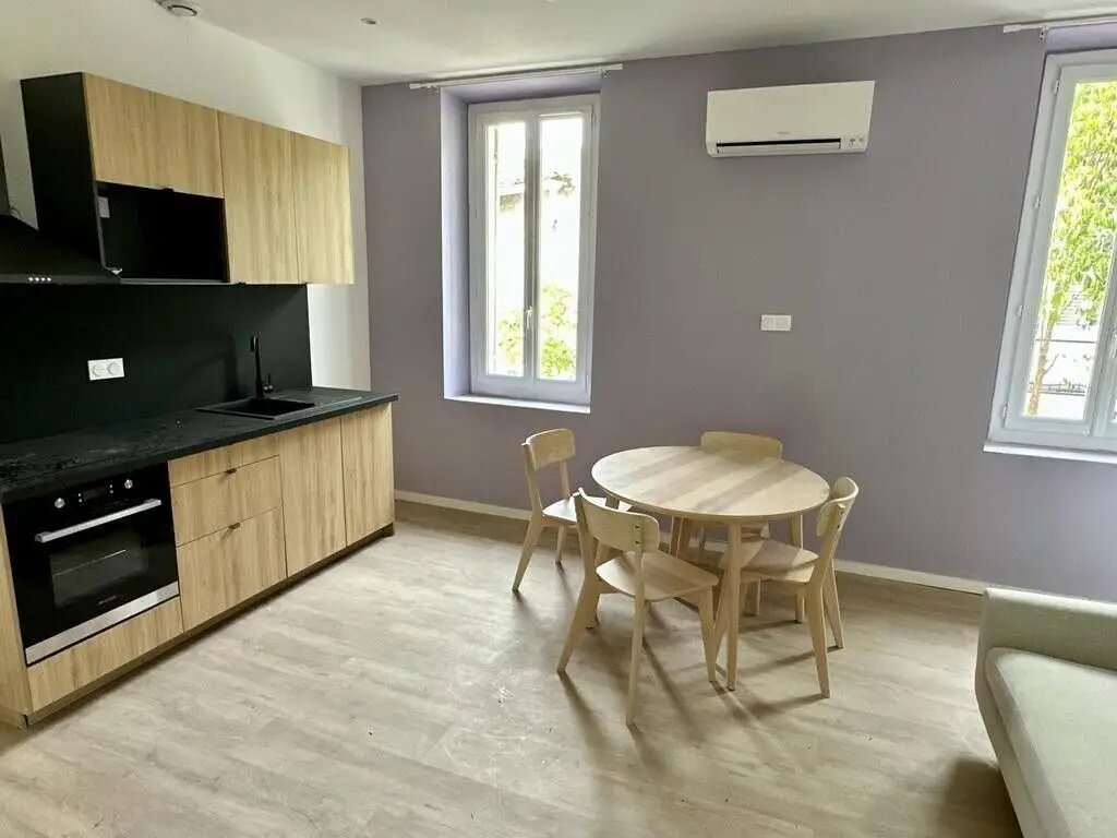 Appartement à louer, 23m², Marseille 9ème