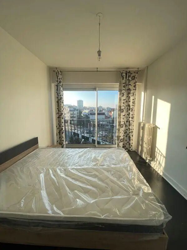 Appartement à louer, 38m², Châtillon