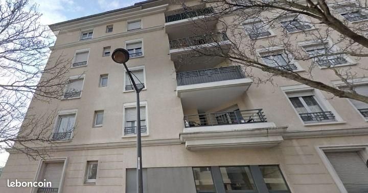 Appartement à louer, 40m², Lyon 8ème
