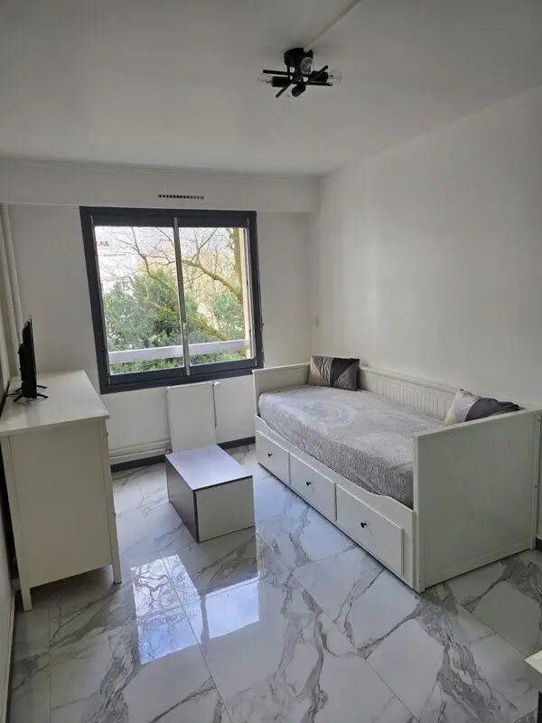 Appartement à louer, 18m², Ivry-sur-Seine