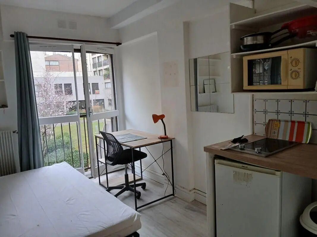 Appartement à louer, 13m², Paris 20ème
