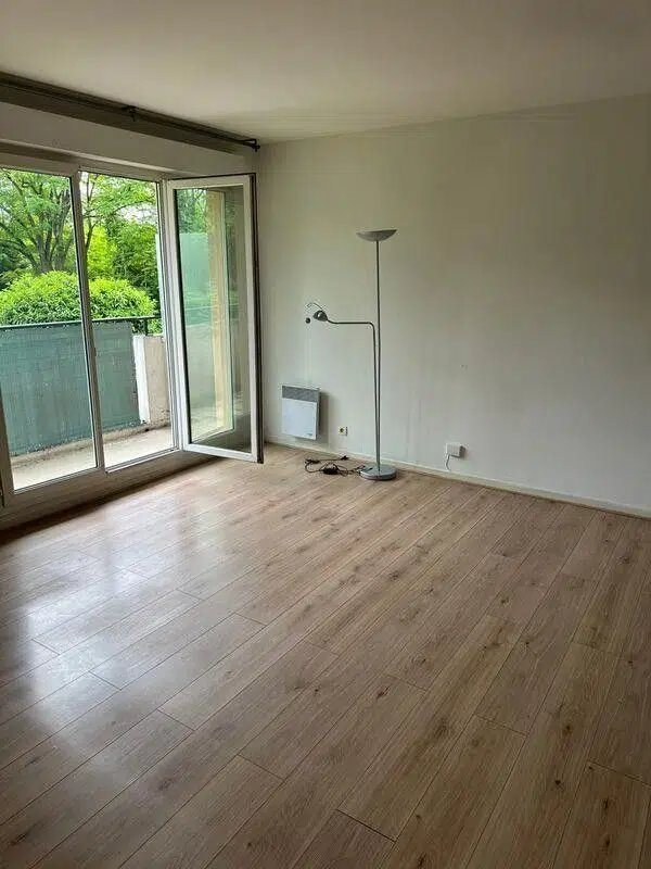 Appartement à louer, 40m², Courbevoie