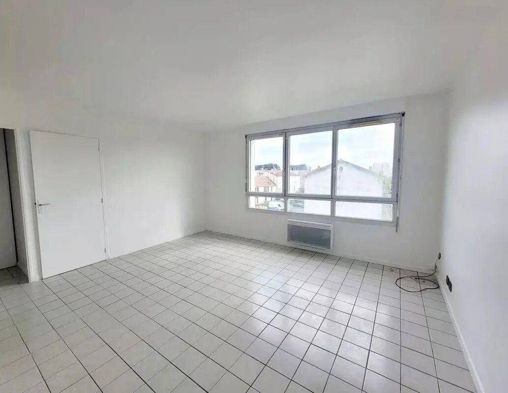 Appartement à louer, 43m², Viry-Châtillon