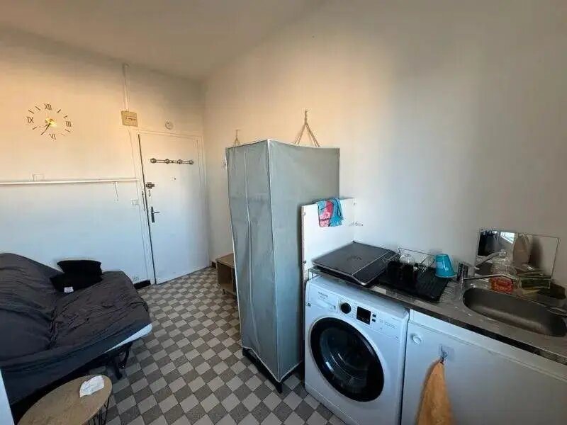 Appartement à louer, 10m², Marseille 8ème