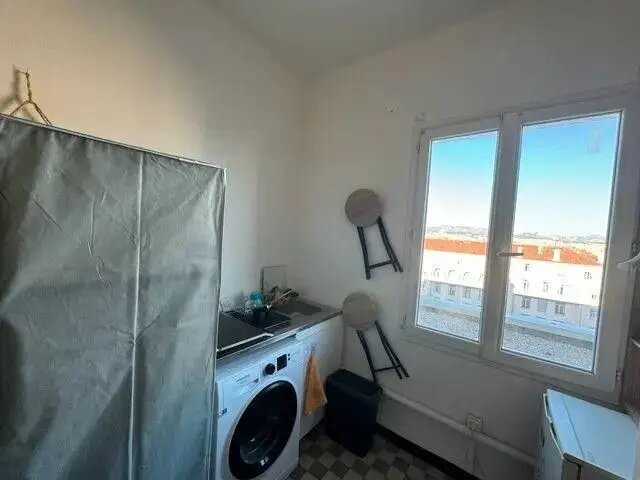 Appartement à louer, 10m², Marseille 8ème