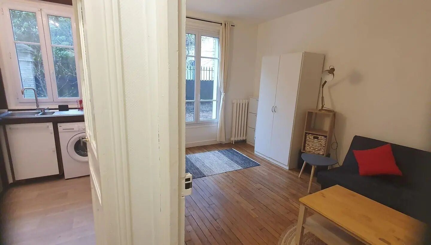 Appartement à louer, 21m², Courbevoie