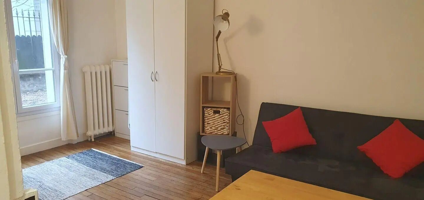 Appartement à louer, 21m², Courbevoie