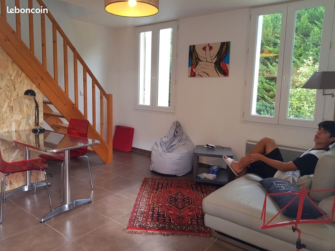 Appartement à louer, 38m², Talence
