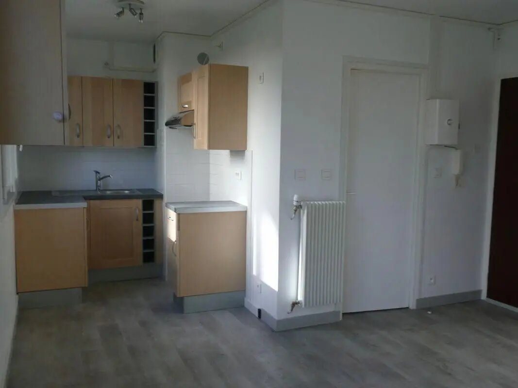 Appartement à louer, 27m², Noisy-le-Sec