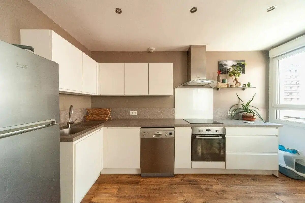 Appartement à louer, 46m², Marseille 8ème