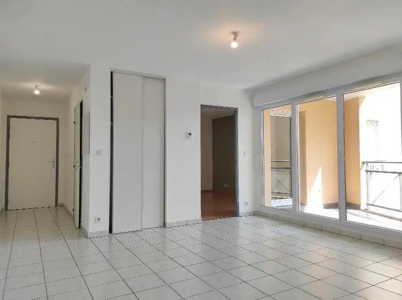 Appartement à louer, 43m², Lyon 8ème