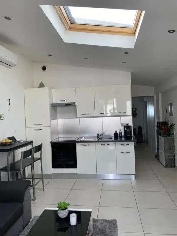 Appartement à louer, 38m², Villetelle