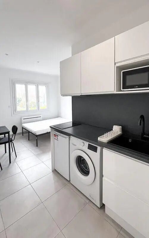 Appartement à louer, 20m², Vénissieux