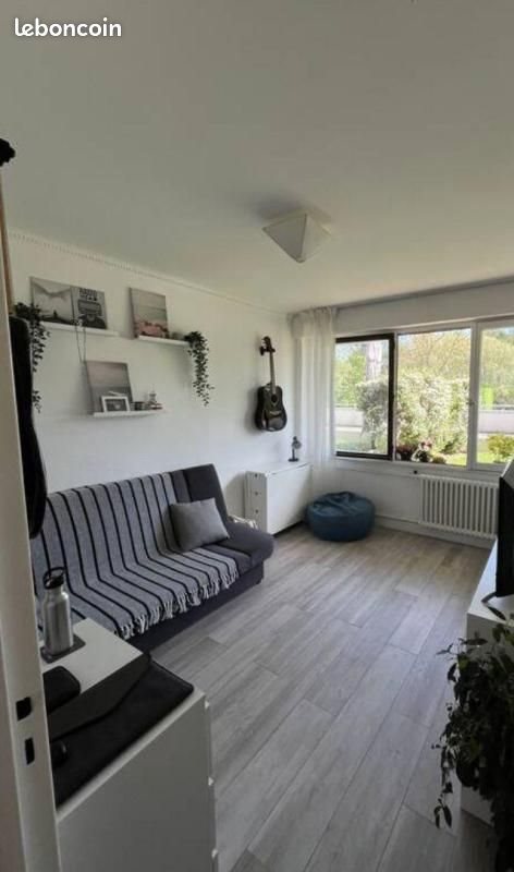 Appartement à louer, 17m², Sèvres