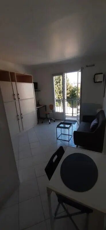 Appartement à louer, 18m², Viry-Châtillon
