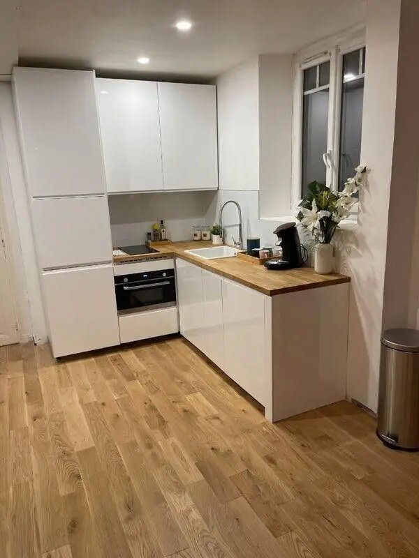 Appartement à louer, 45m², Courbevoie