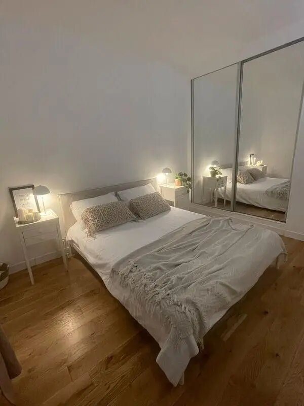 Appartement à louer, 45m², Courbevoie