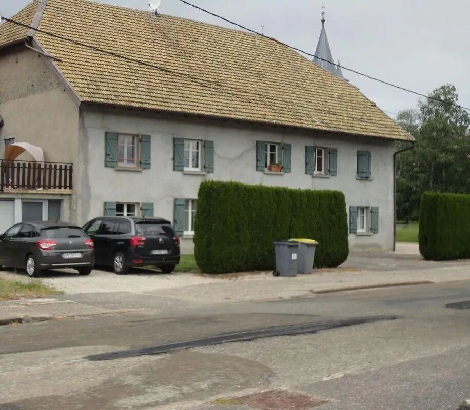 Appartement à louer, 66m², Boujailles
