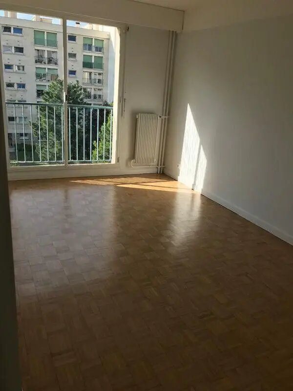 Appartement à louer, 51m², Courbevoie