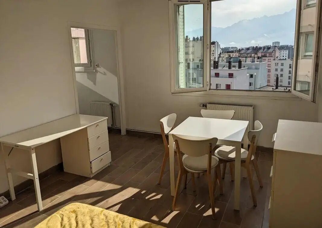 Appartement à louer, 25m², Grenoble