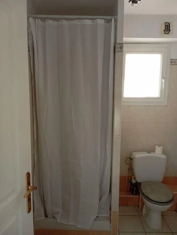 Appartement à louer, 24m², Marseille 8ème