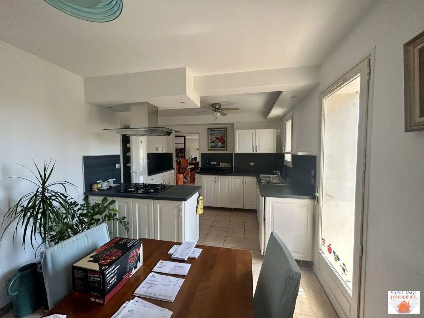 Maison à louer, 200m², Carqueiranne