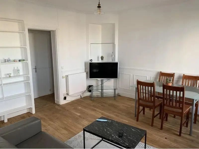 Appartement à louer, 35m², Puteaux