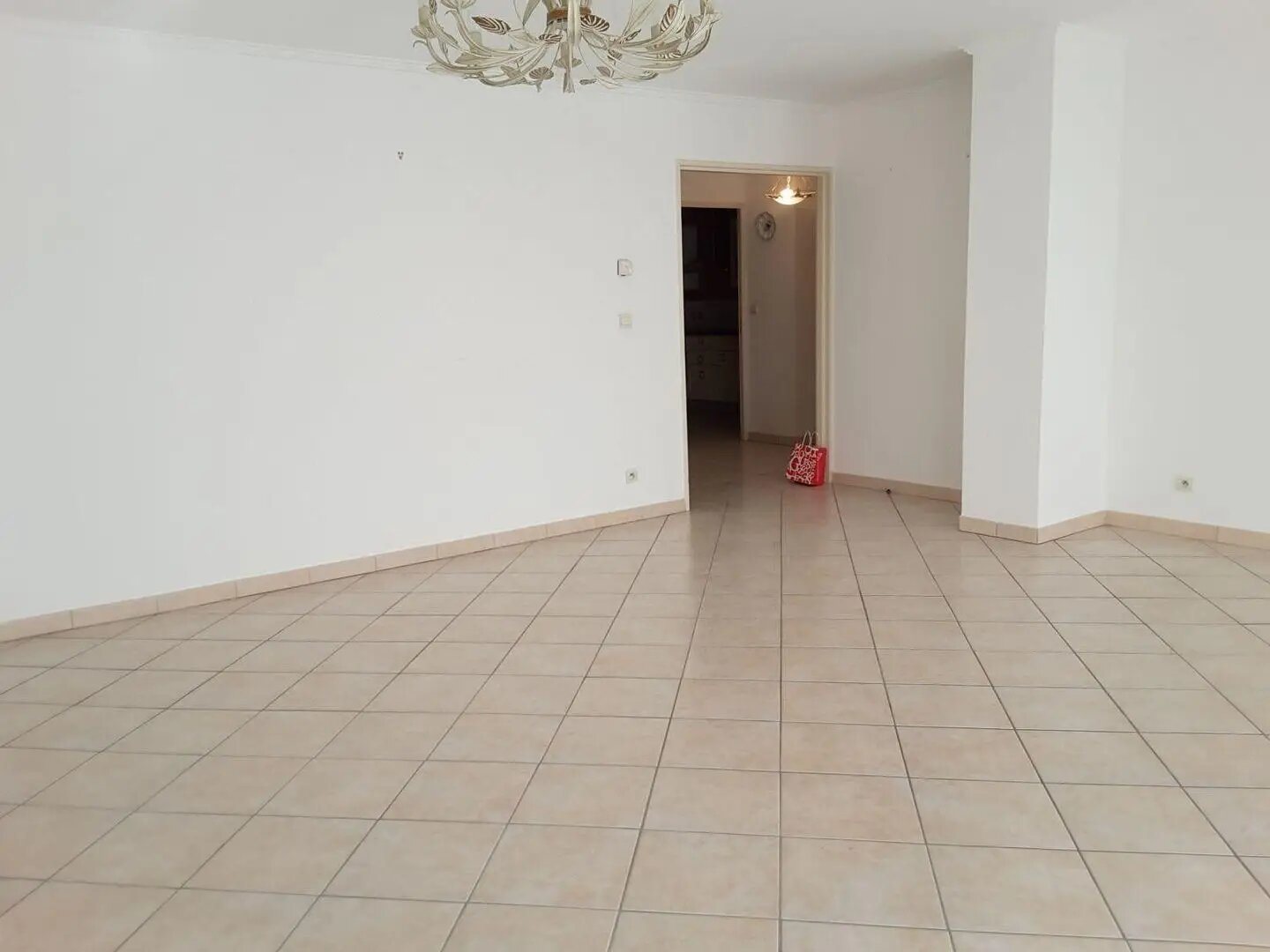 Appartement à louer, 82m², Fréjus
