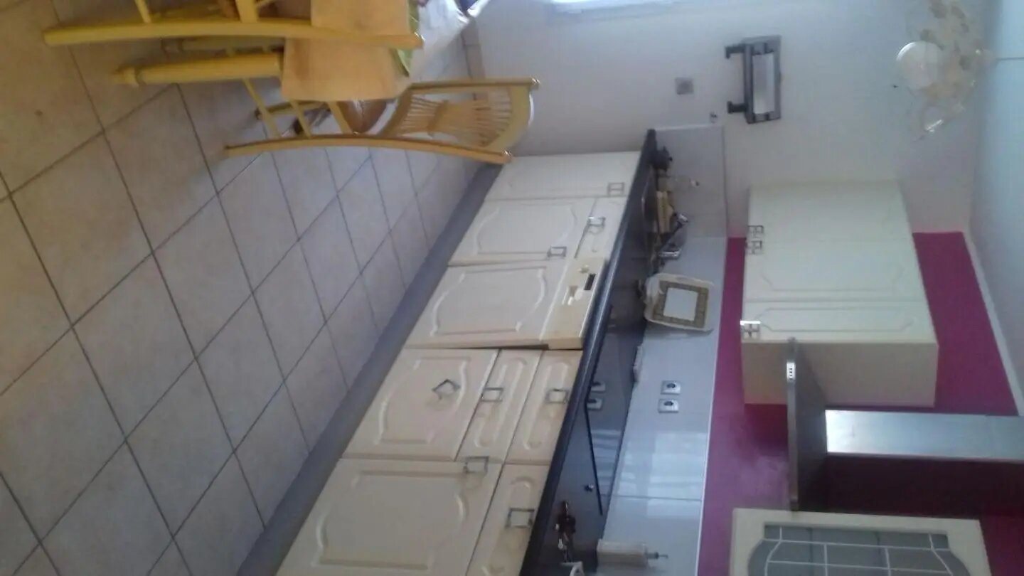 Appartement à louer, 82m², Fréjus