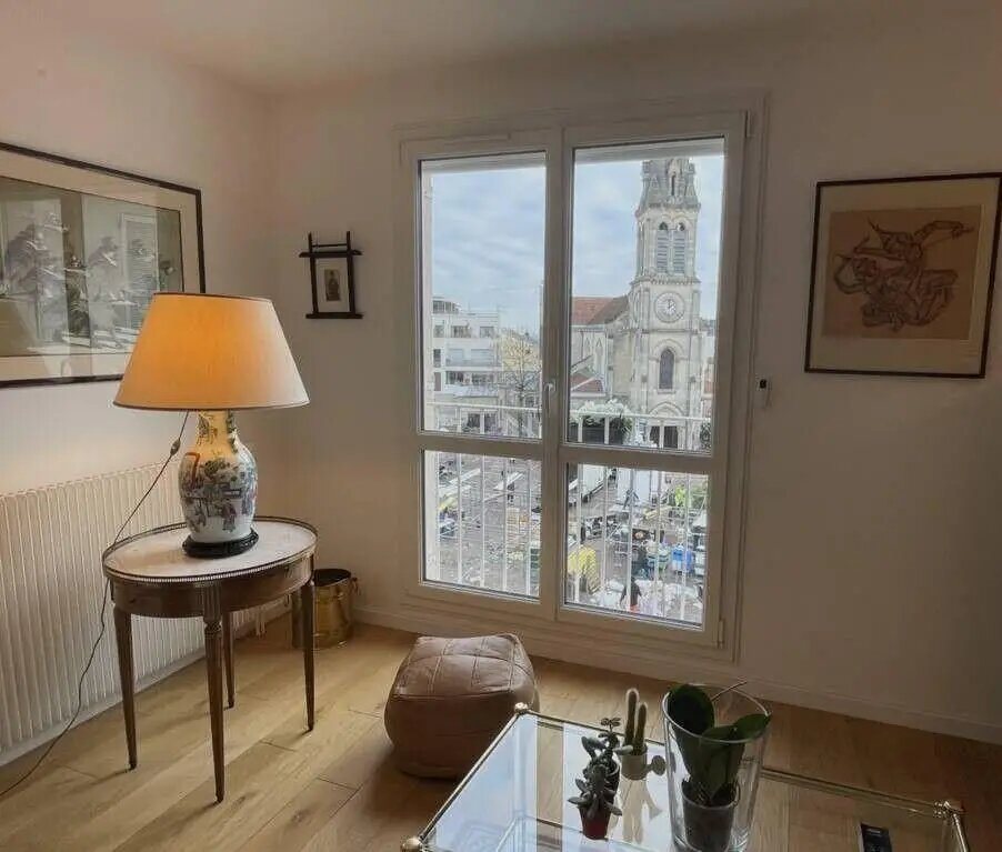 Appartement à louer, 57m², Garches