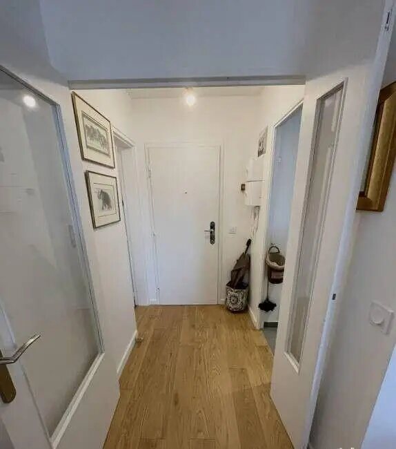 Appartement à louer, 57m², Garches