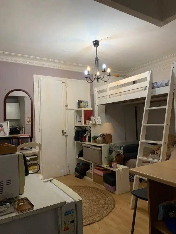 Appartement à louer, 19m², Courbevoie