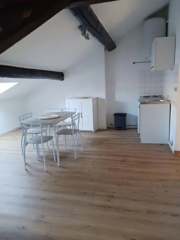 Appartement à louer, 30m², Vénissieux