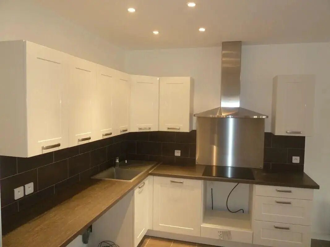 Appartement à louer, 74m², Nanterre
